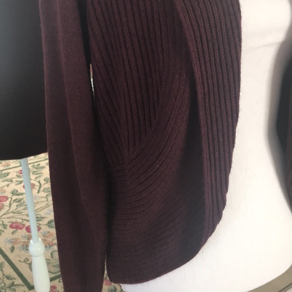 H&M sweater - Picture 5 of 8